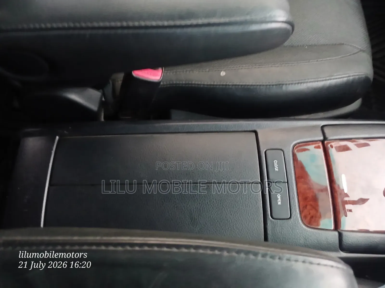 Toyota Harrier 2012 Blue