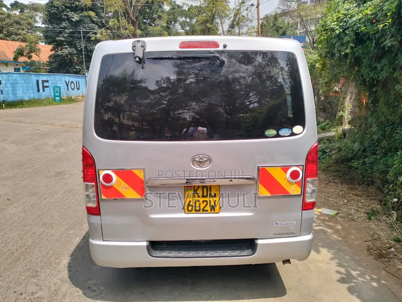 Toyota HiAce 2016 Silver