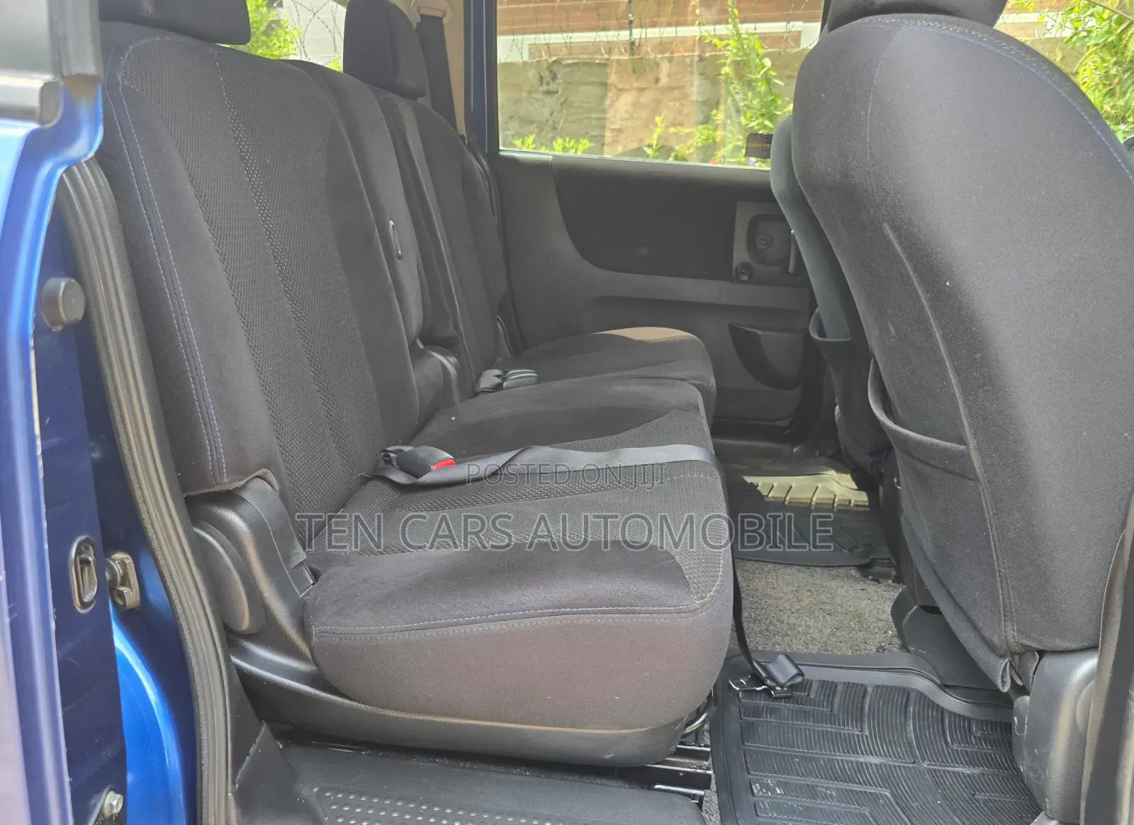Nissan Lafesta 2011 Blue