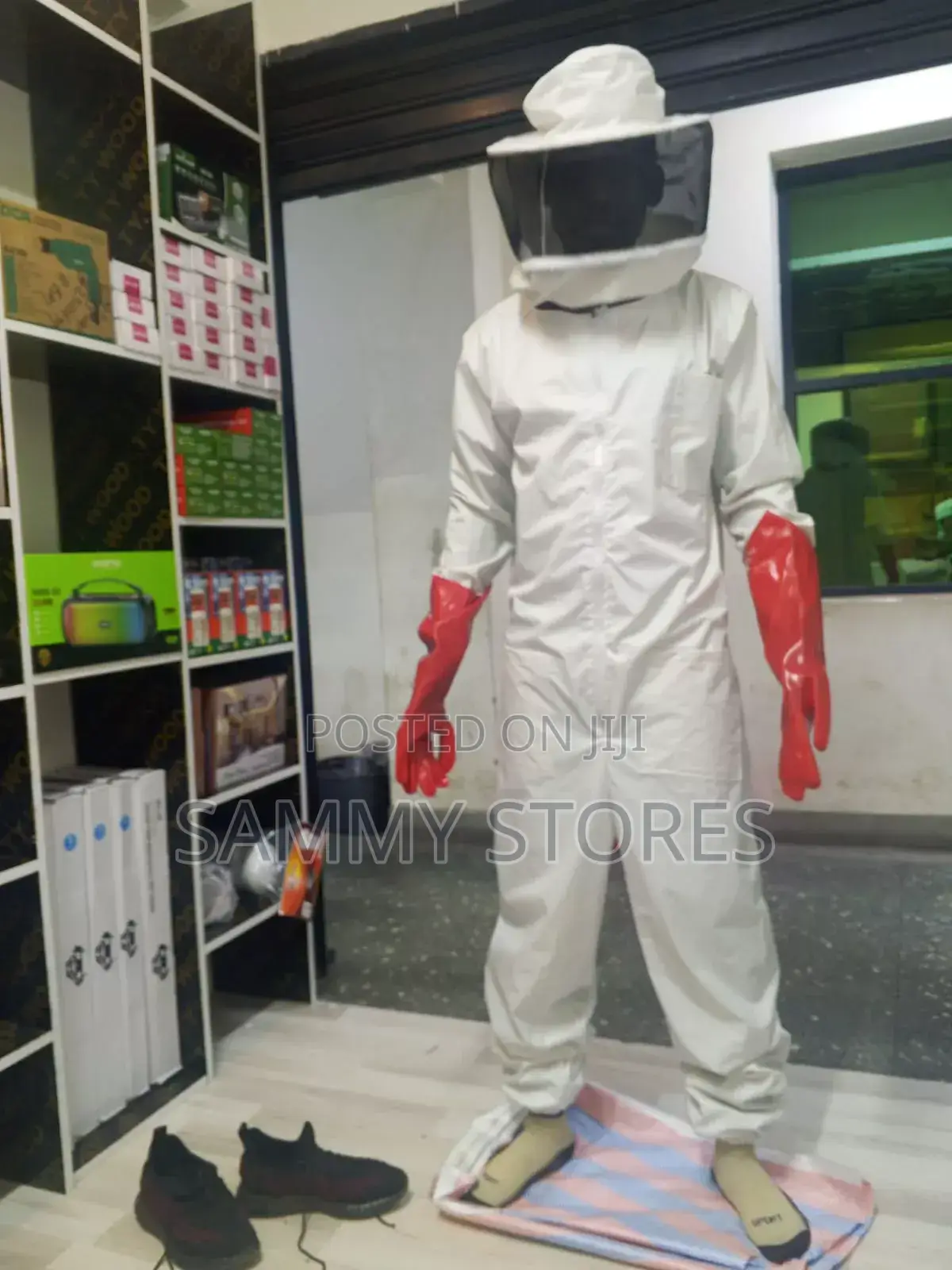 Professional Beekeeping Protective Suit With Veil Hood & Safety Kit