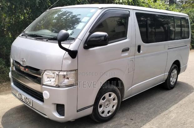 Toyota HiAce 2016 Silver - thumbnail 5