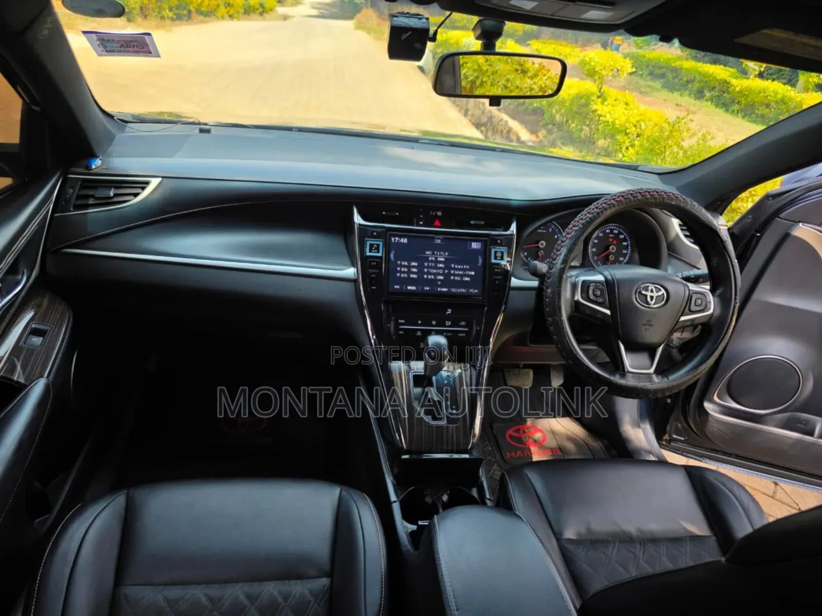 Toyota Harrier 2.0 2016 Black