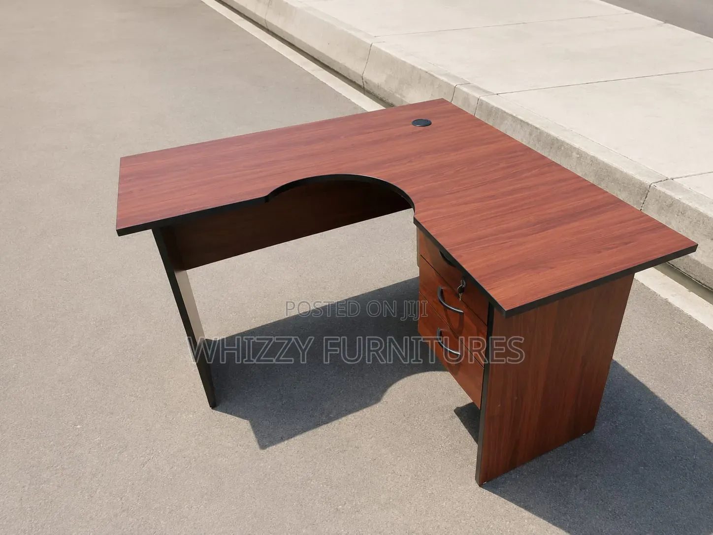 Modern L-Shaped Executive