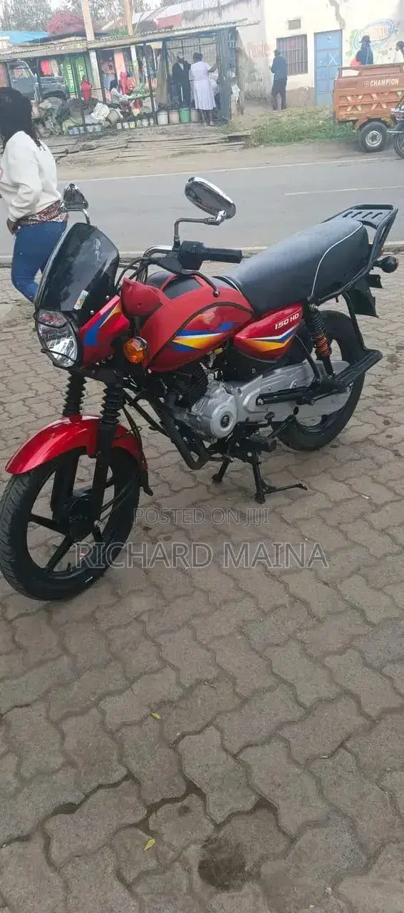 Bajaj Boxer 2025 Red