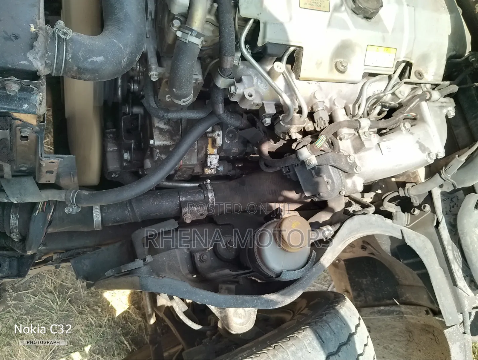 Mitsubishi Fuso Canter 2005 White