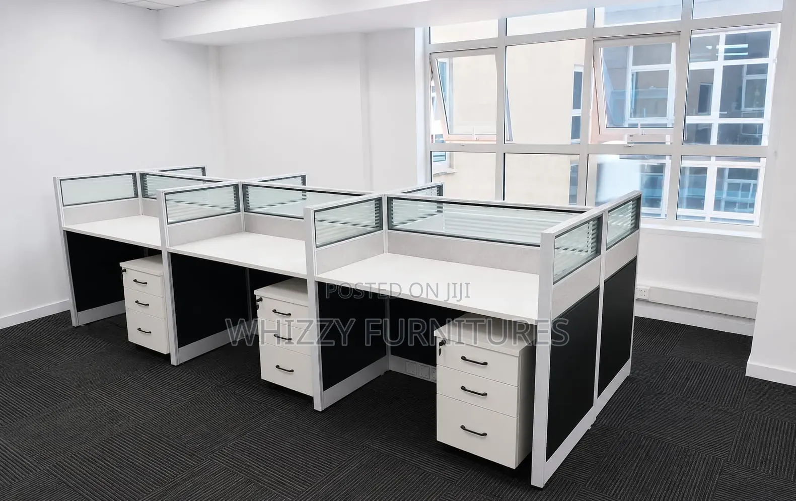 Premium Quality Workstation Office Table / Desk for Corporate Setting