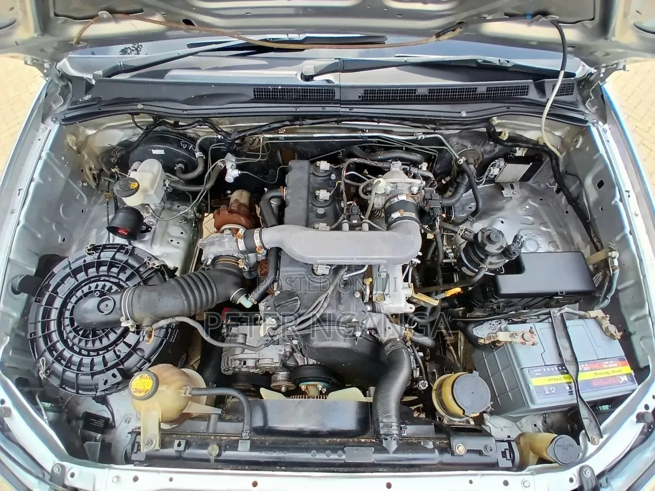 Toyota Hilux 2011 Gray