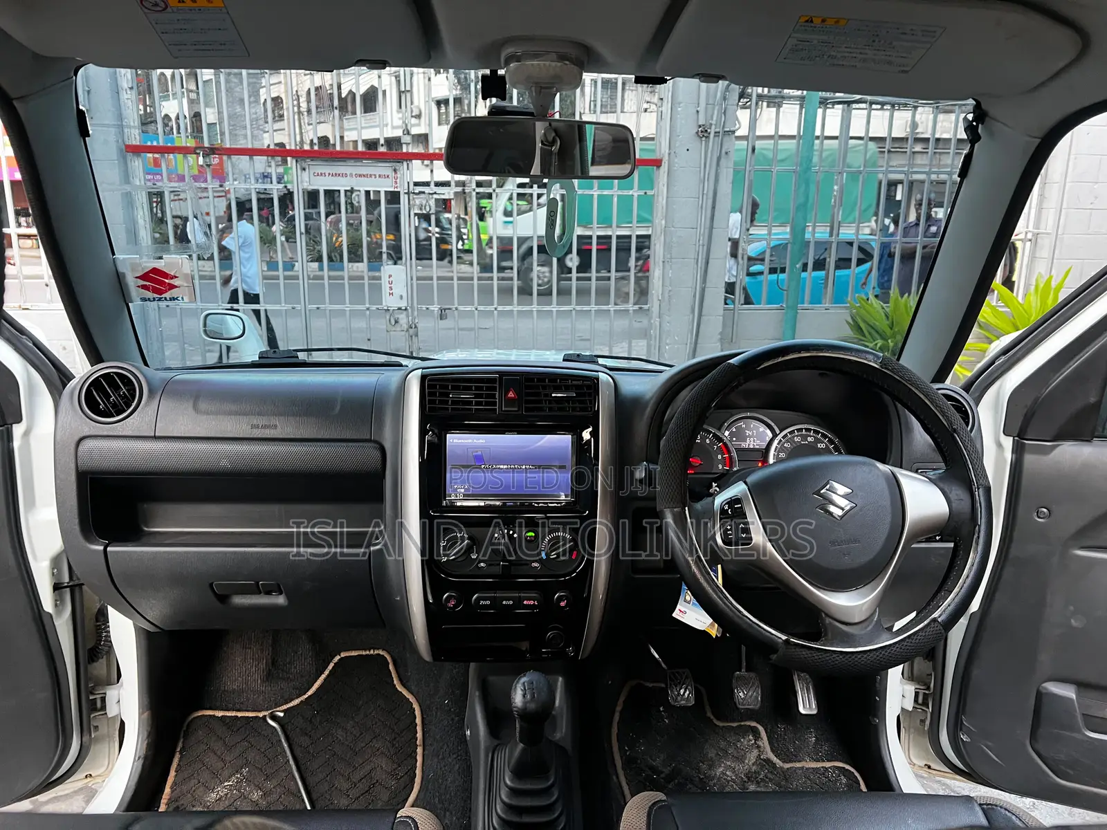 Suzuki Jimny 2017 Pearl