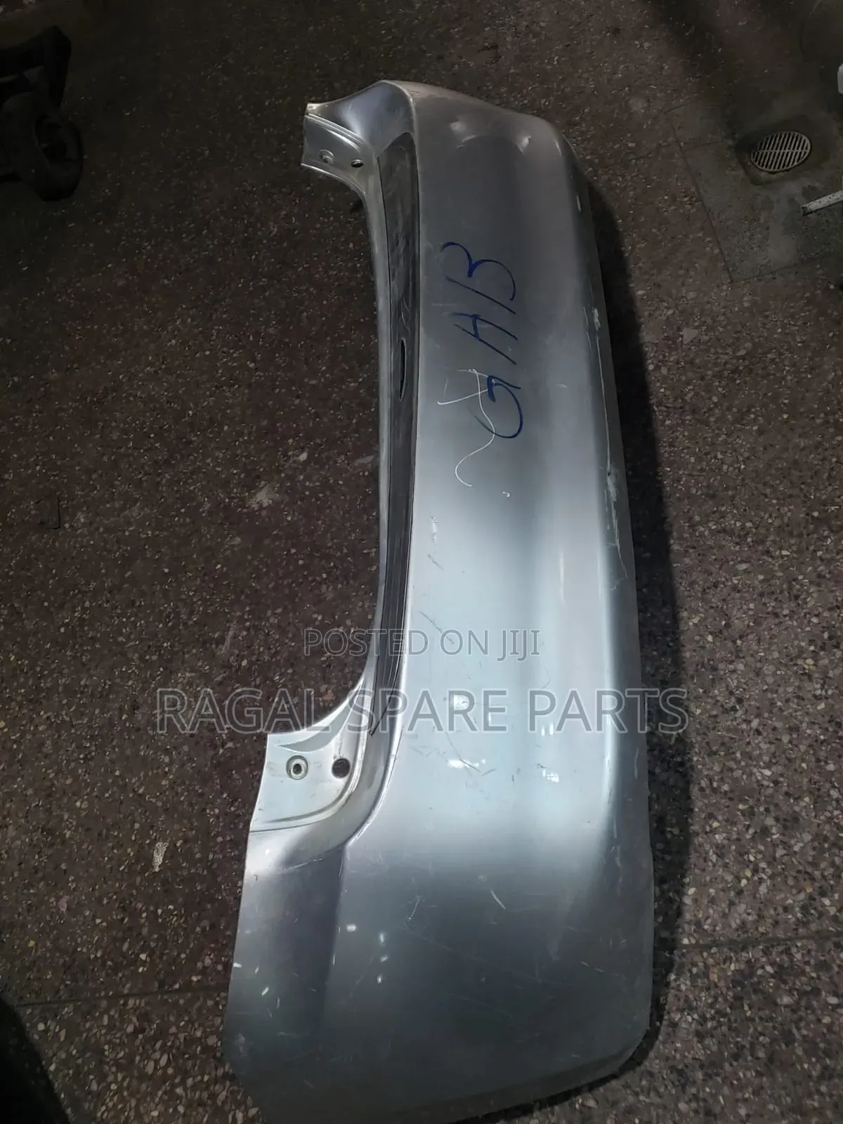 Auris 2008 Back Bumper