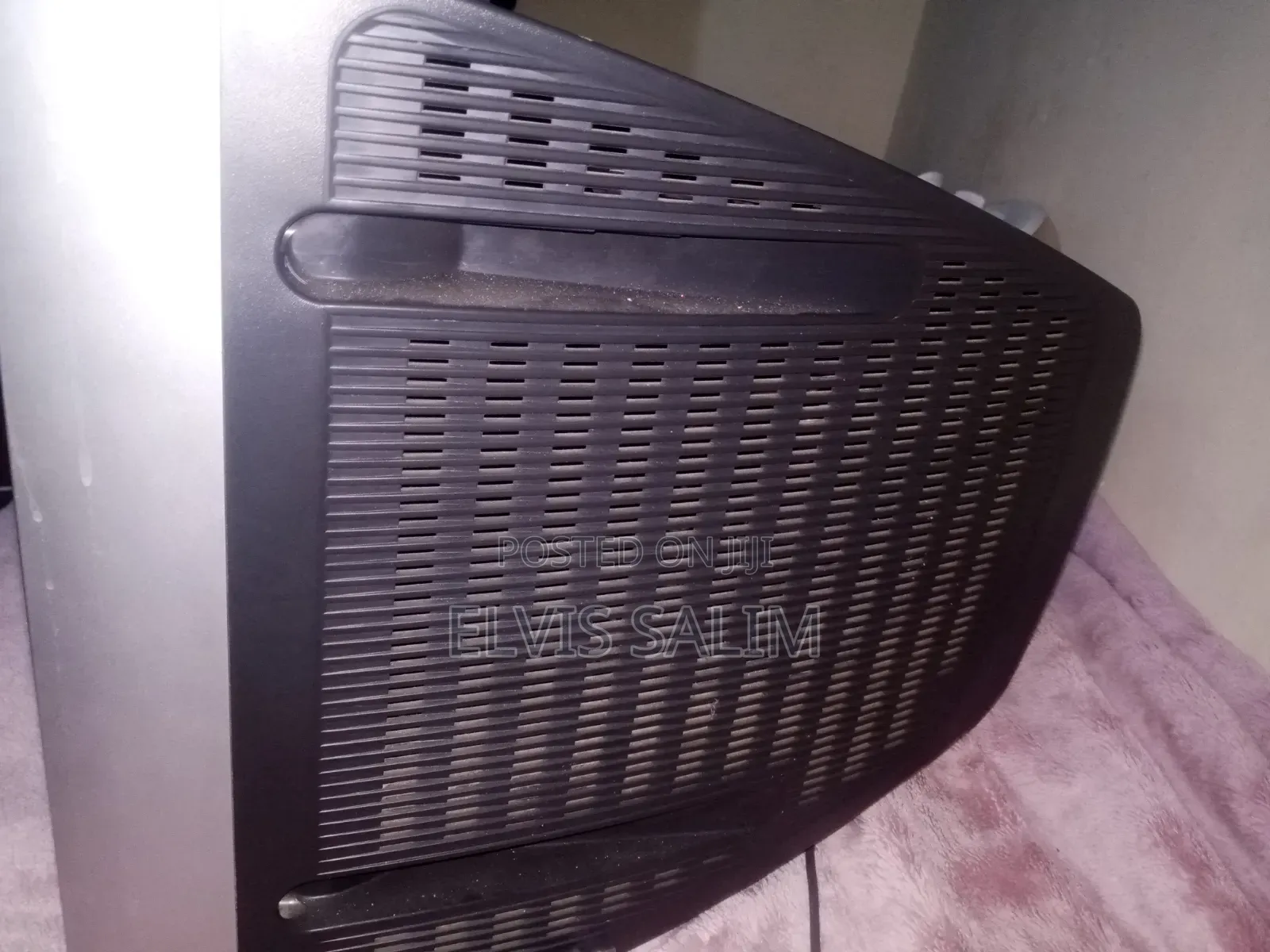 Sony Trinitron WEGA CRT TV-Perfect for Retro Game With Original Remote
