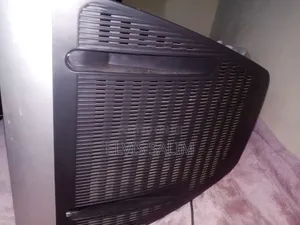 Sony Trinitron WEGA CRT TV-Perfect for Retro Game With Original Remote