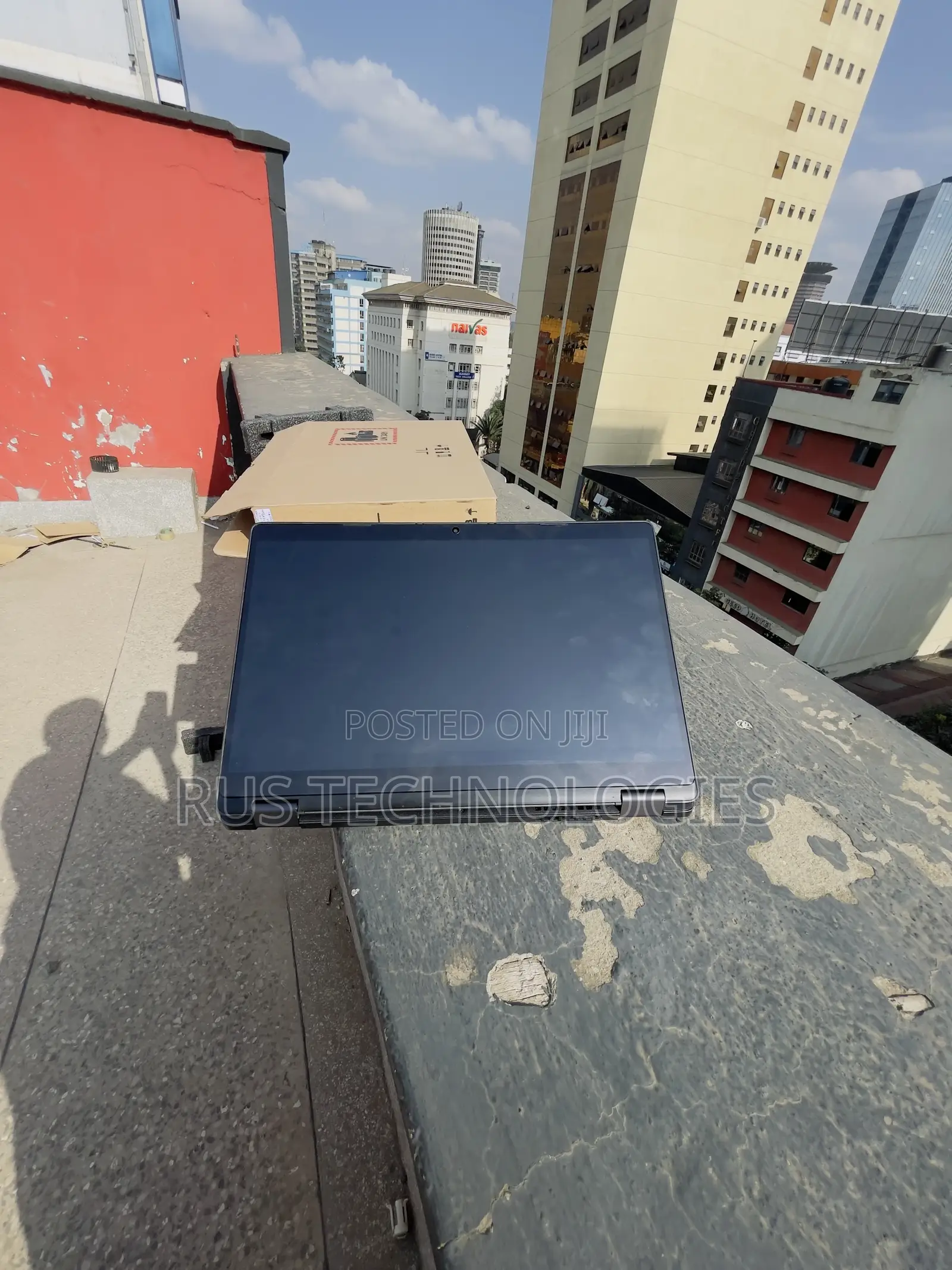 Laptop Dell Latitude 5300 8GB Intel Core i7 SSD 256GB