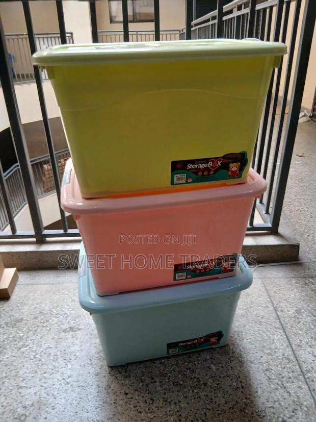 Stackable Storage Box With Wheels 120 L - main view