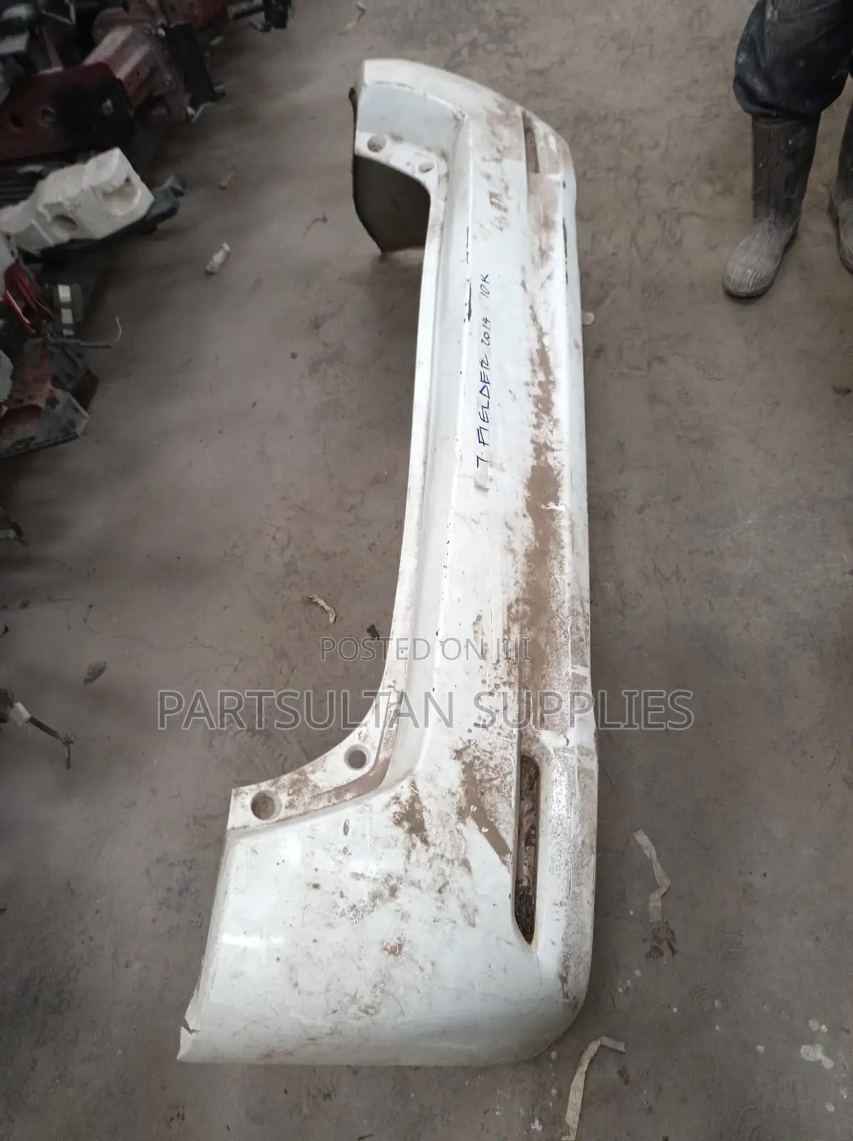 Boot Toyota Vitz 2007