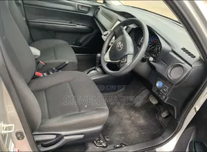 Toyota Axio 2020 Silver