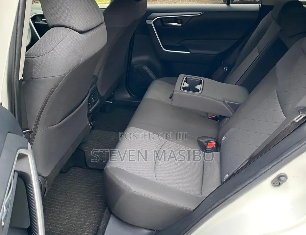 Toyota RAV4 2020 White
