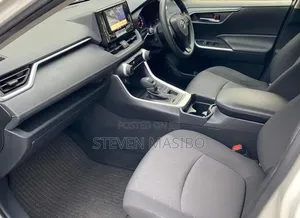 Toyota RAV4 2020 White