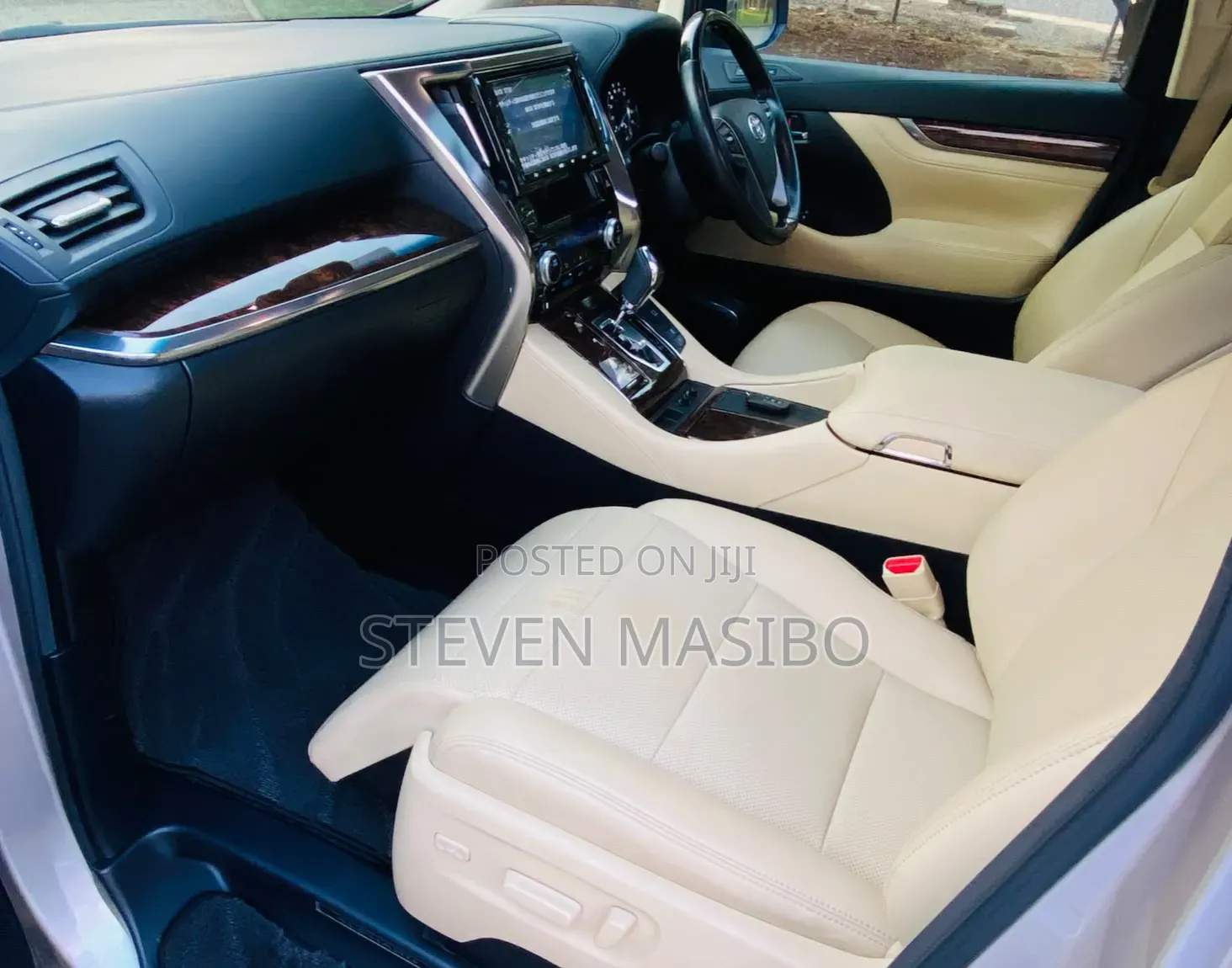 Toyota Alphard 2.5 Petrol FWD 2019 Silver