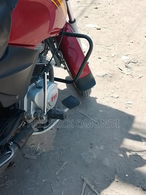 TVS 2024 Red - main view