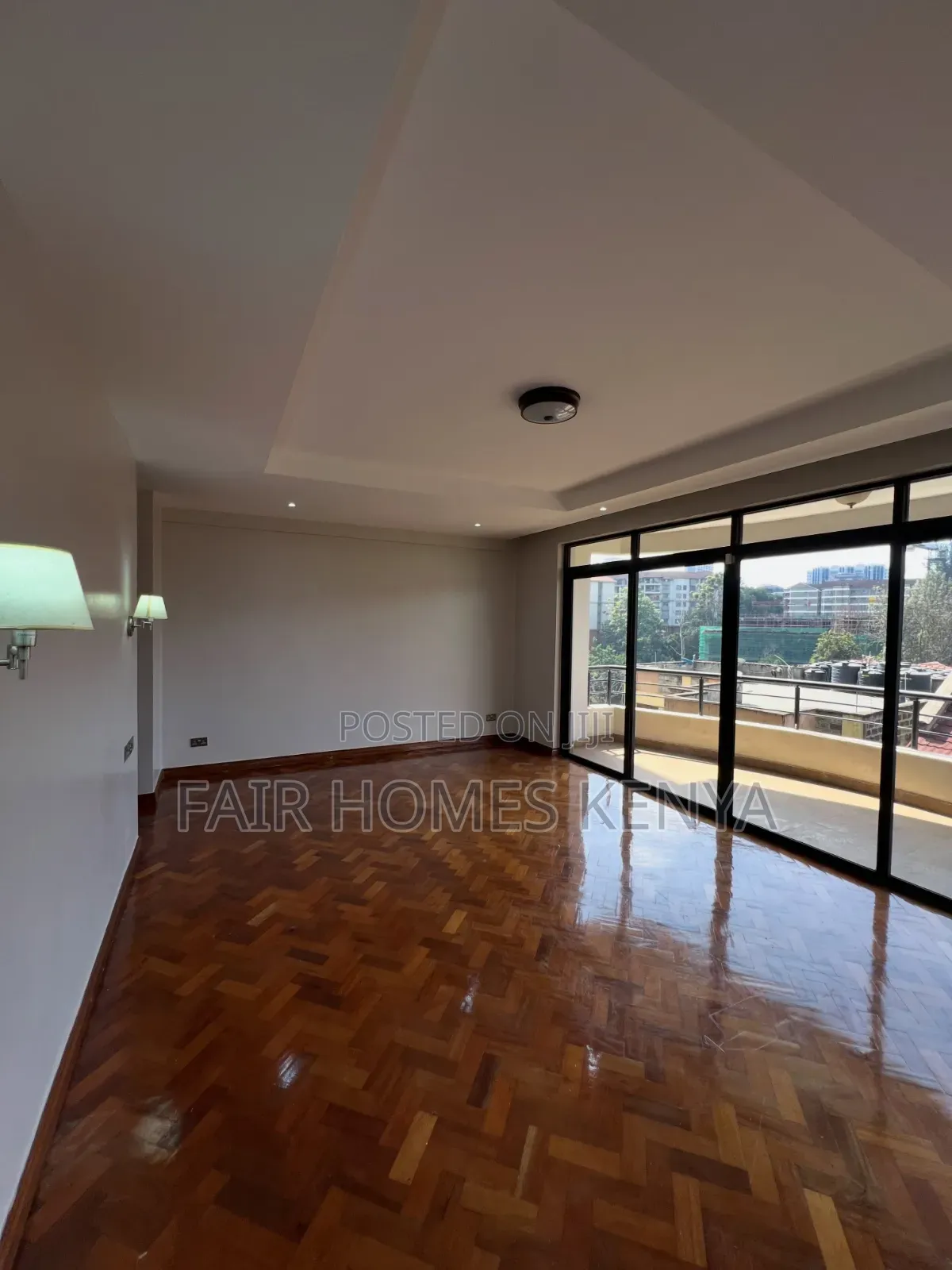 4bdrm Duplex in Riverside Drive for rent
