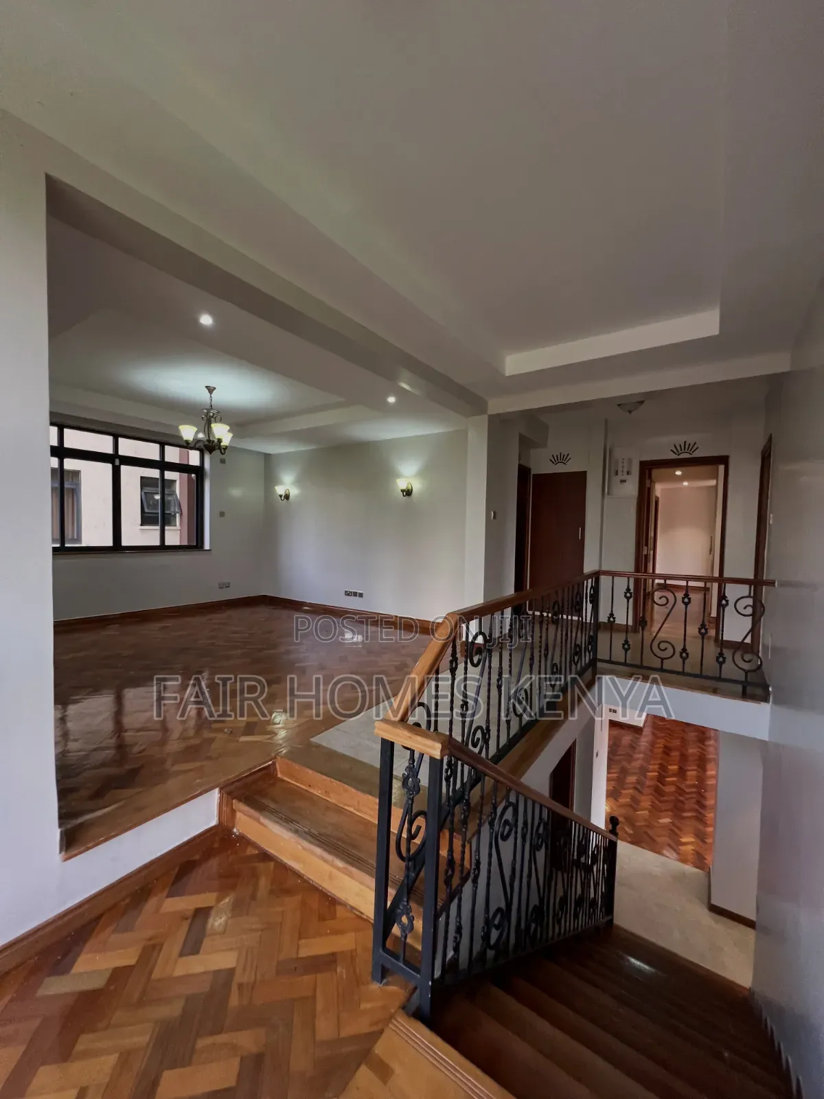 4bdrm Duplex in Riverside Drive for rent