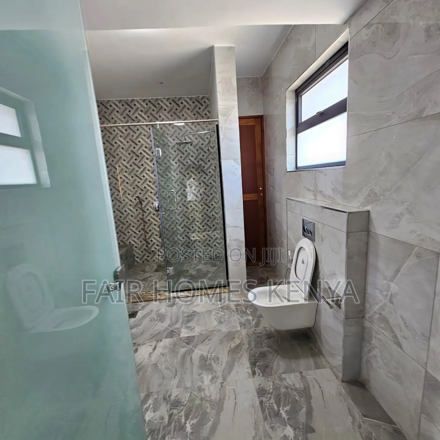 3bdrm Apartment in Othaya Road, Kileleshwa for rent