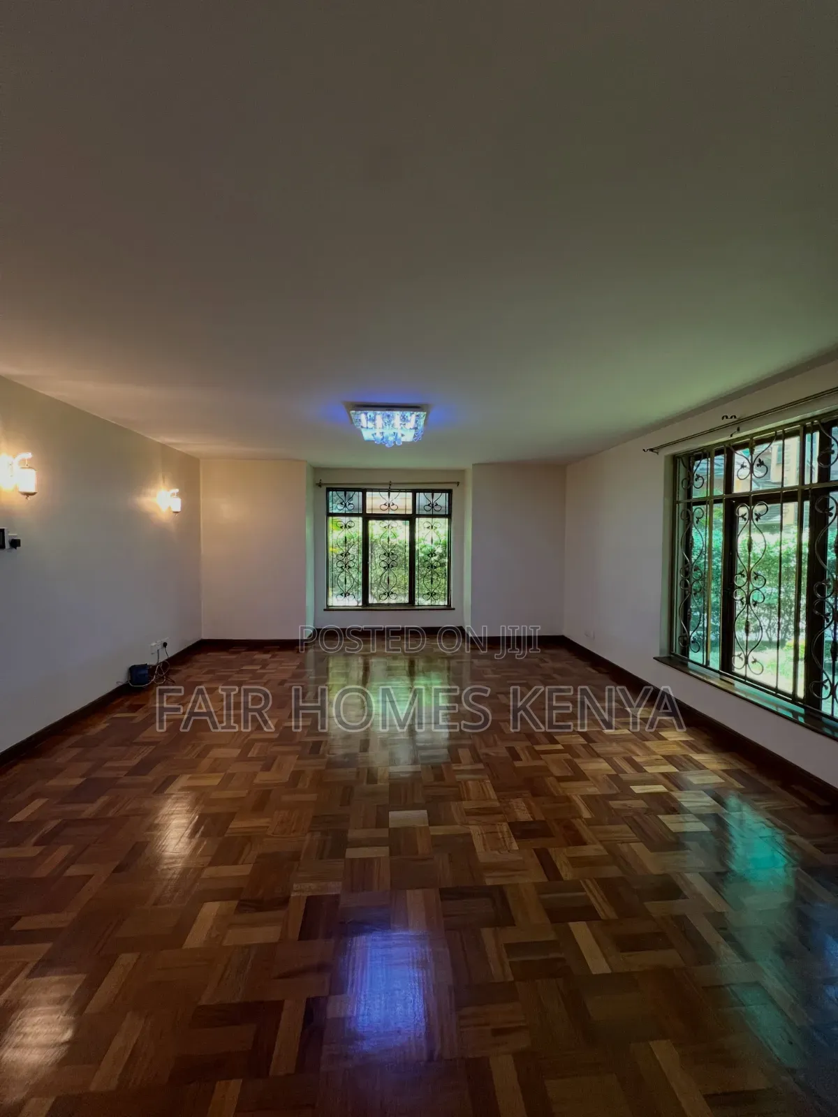 5bdrm Townhouse / Terrace in Valley Arcade for rent