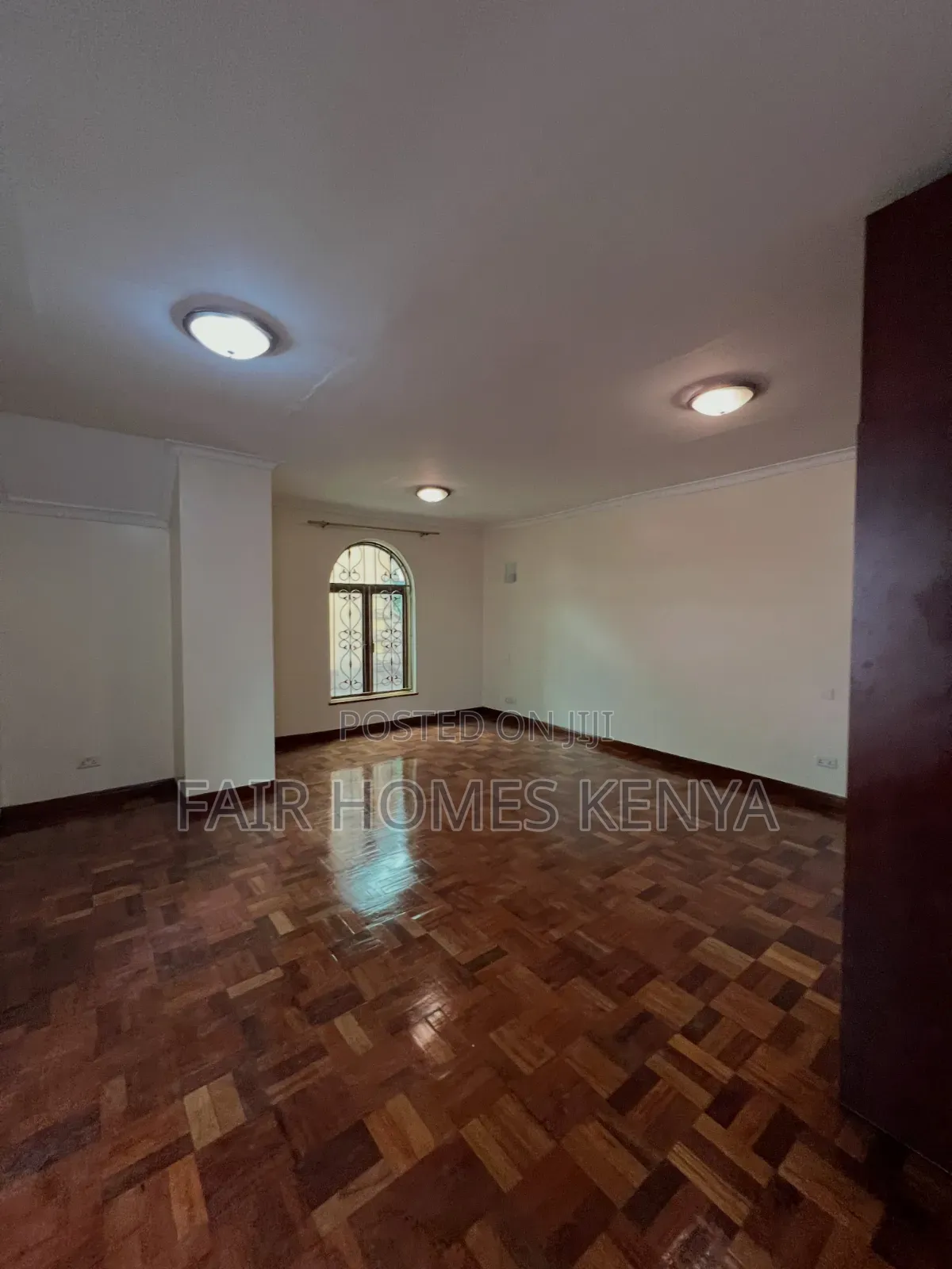 5bdrm Townhouse / Terrace in Valley Arcade for rent