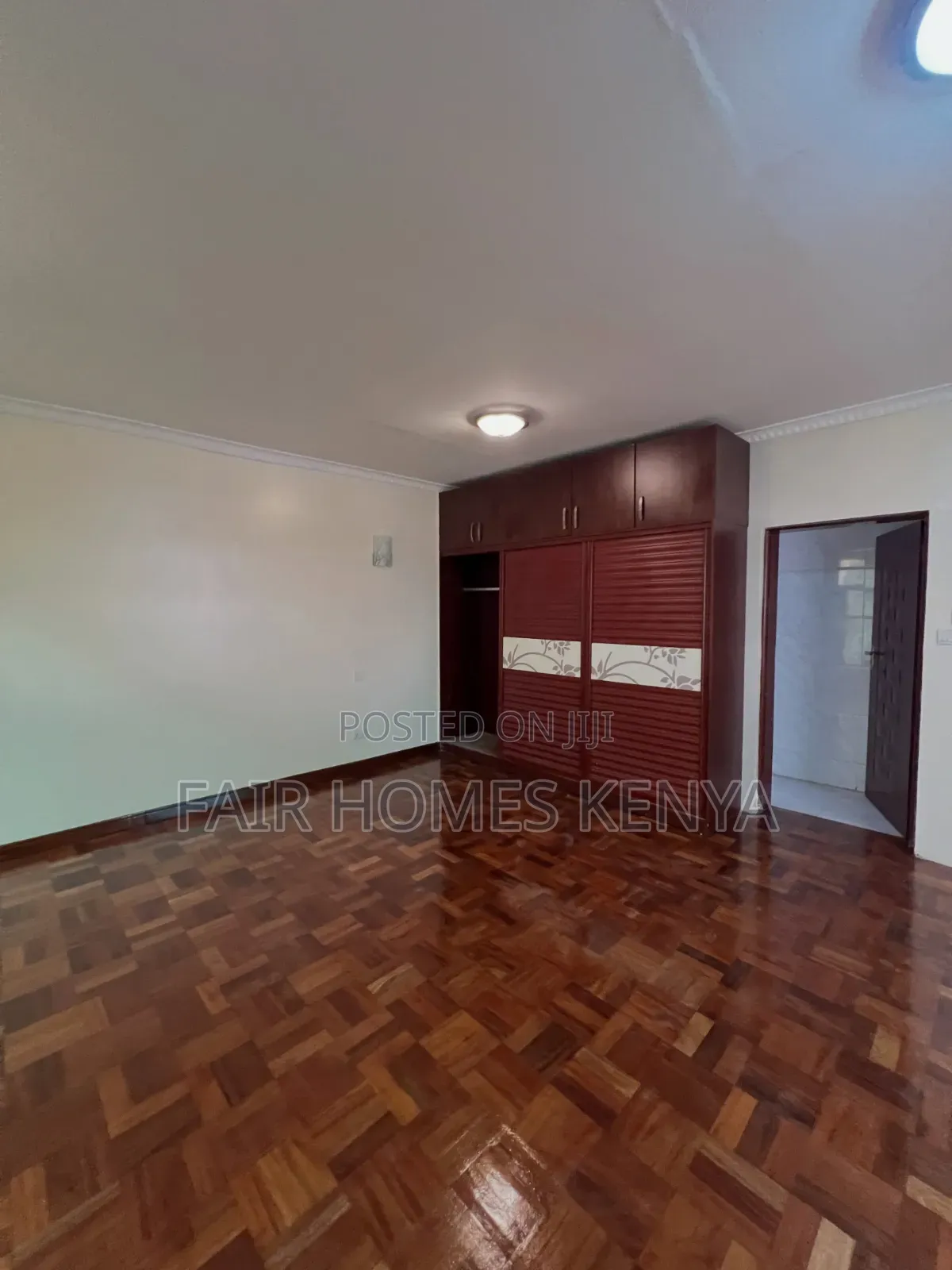 5bdrm Townhouse / Terrace in Valley Arcade for rent