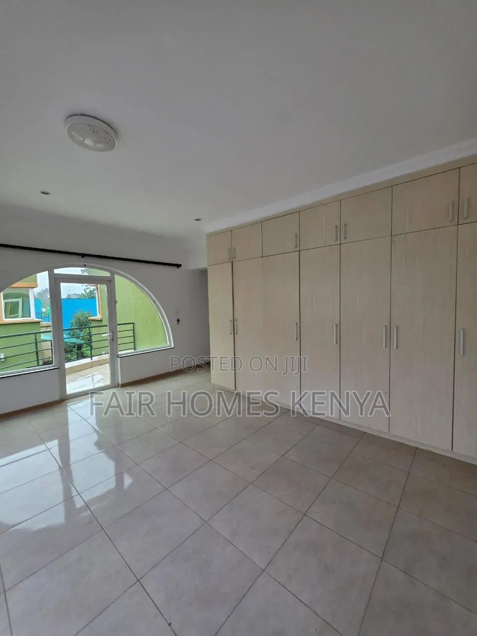 4bdrm Townhouse / Terrace in Riverside Drive for rent