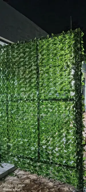 Full Backdoor Height Coverage With Artificial Privacy Fence and The