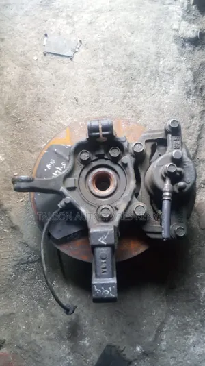 Nissan Tiida Wheel Hub