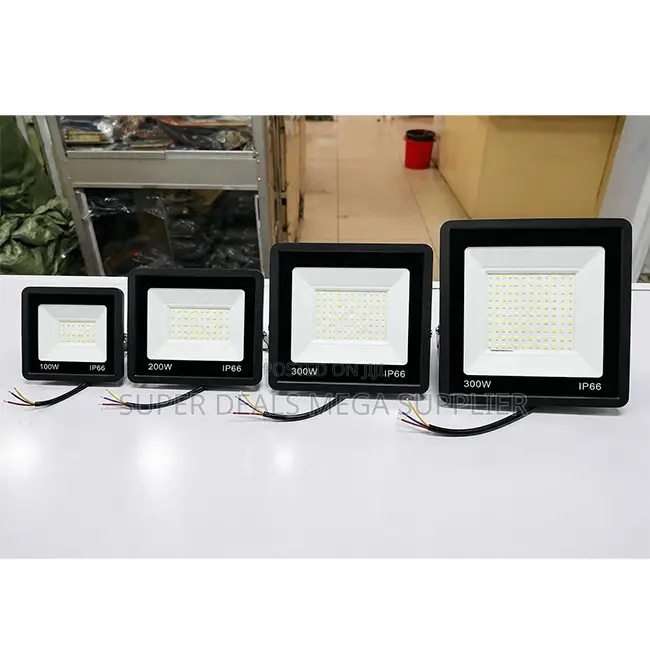 Precision-Engineered 200W,100W,50W,30W AC Electric LED Flood Light