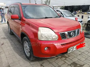 Nissan X-Trail 2010 Red