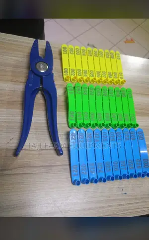 C Tags and Applicator