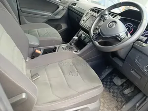 Volkswagen Tiguan 2019 Matt Black