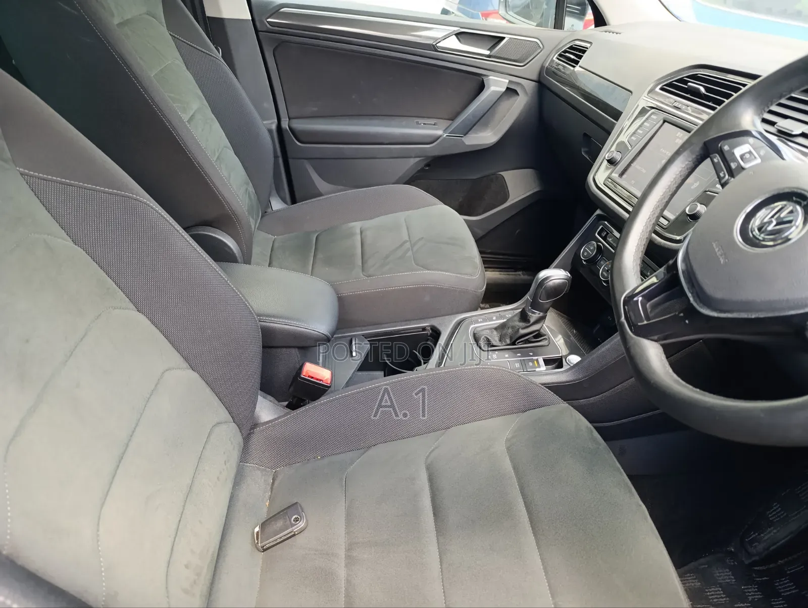 Volkswagen Tiguan 2019 Matt Black