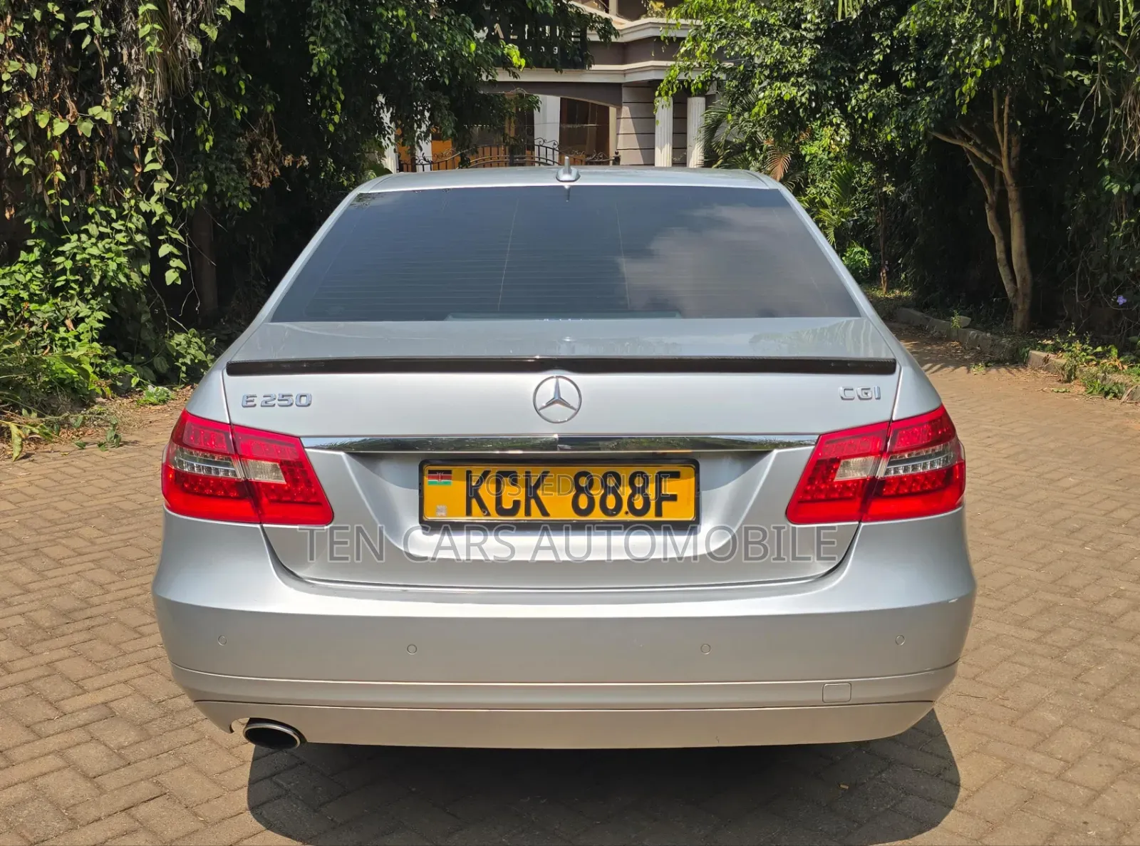 Mercedes-Benz E250 2008 Silver