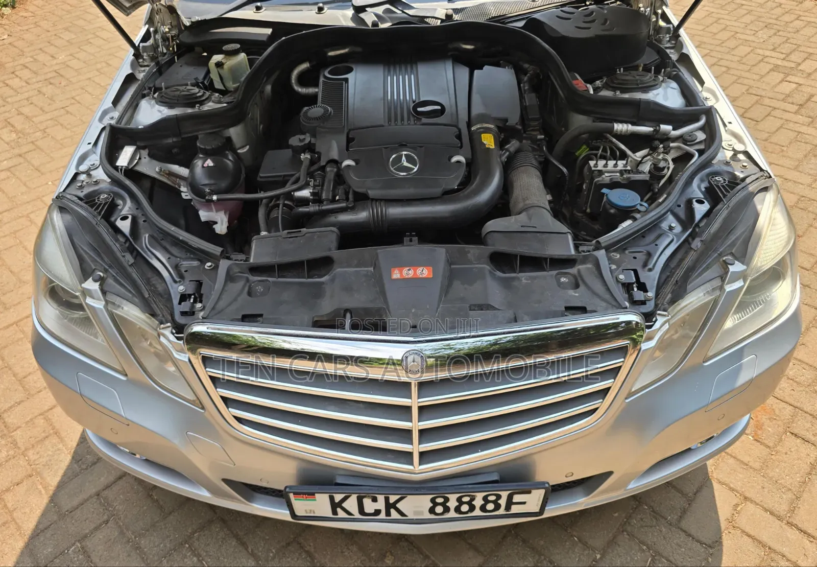Mercedes-Benz E250 2008 Silver