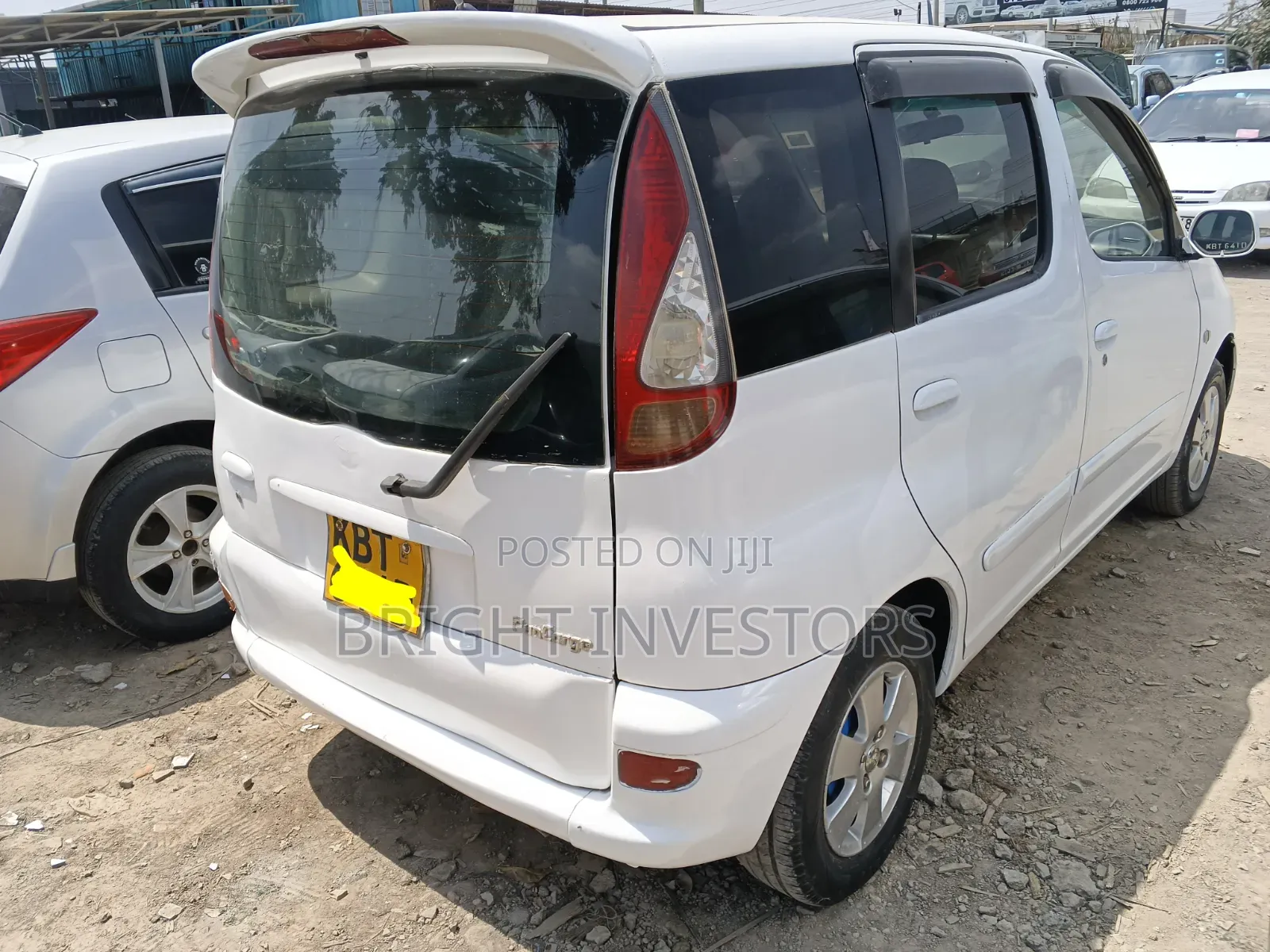 Toyota Fun Cargo 2008 White