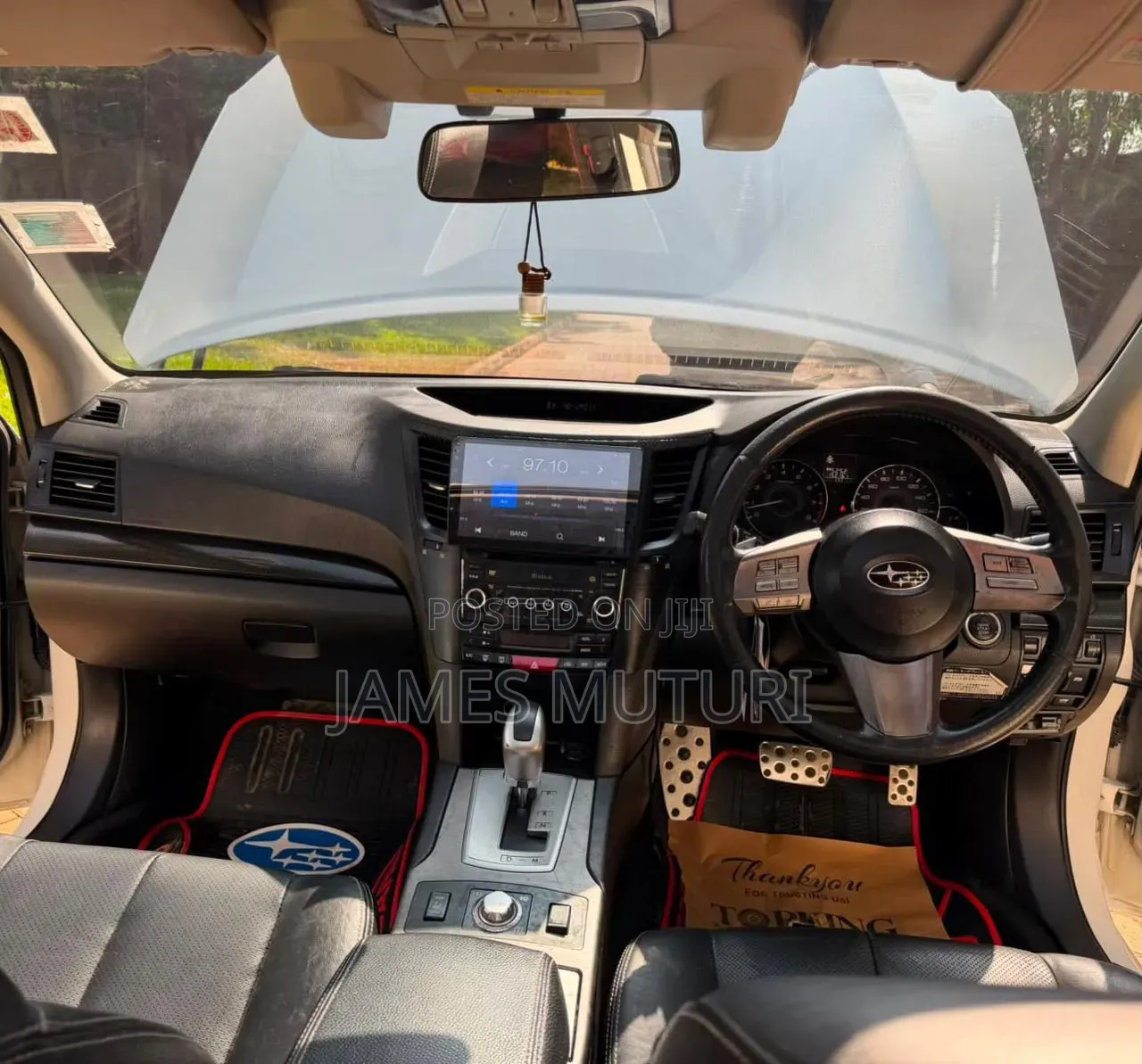 Subaru Legacy 2011 Pearl