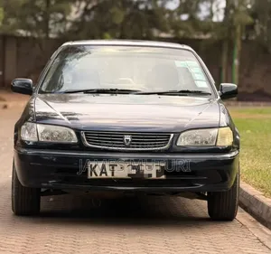 Toyota Corolla 1999 Black