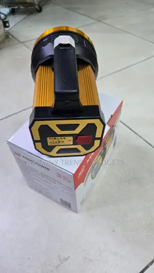 Rechargeable Kang Power Searchlight for Outdoor Security