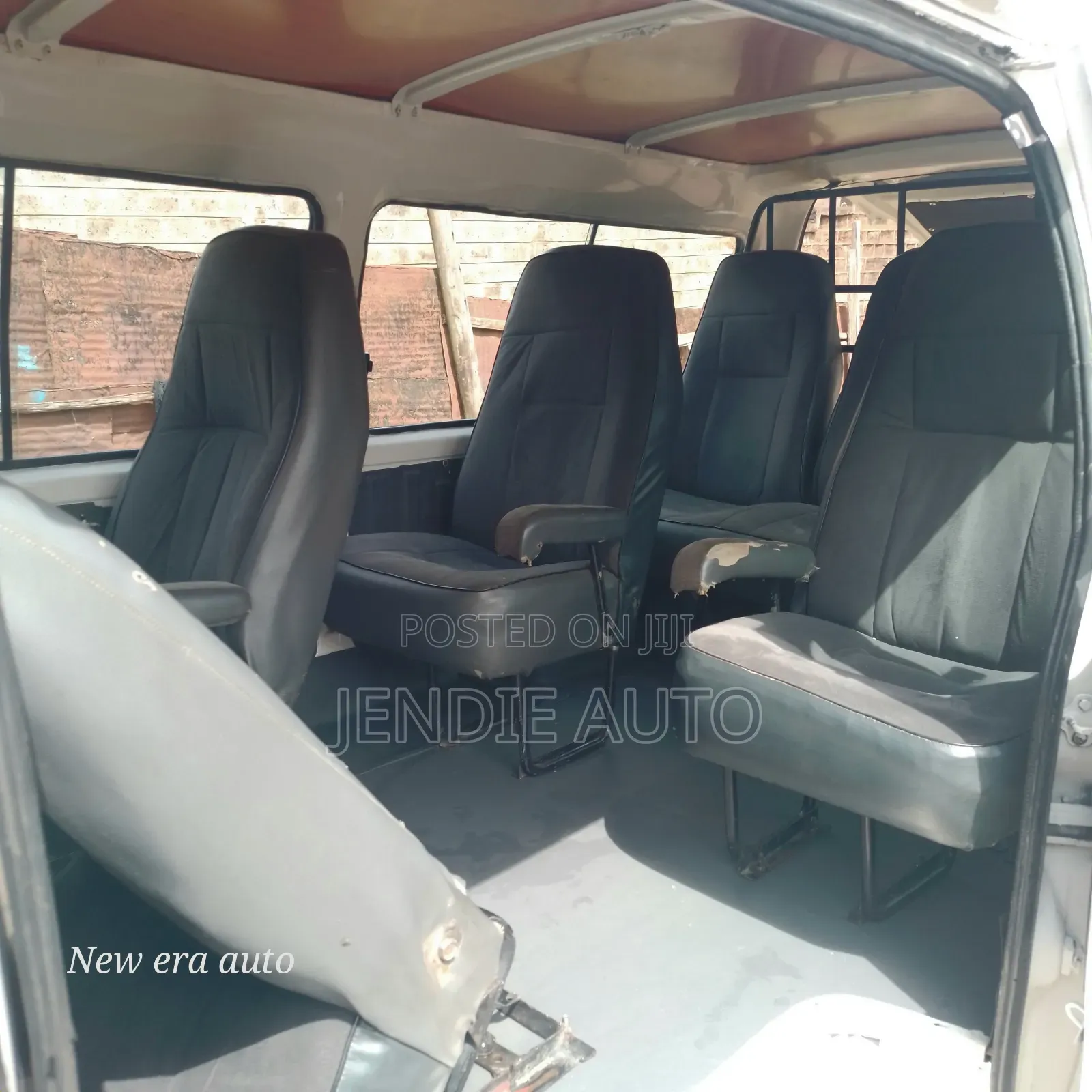 Nissan Caravan (Urvan) 2008 White