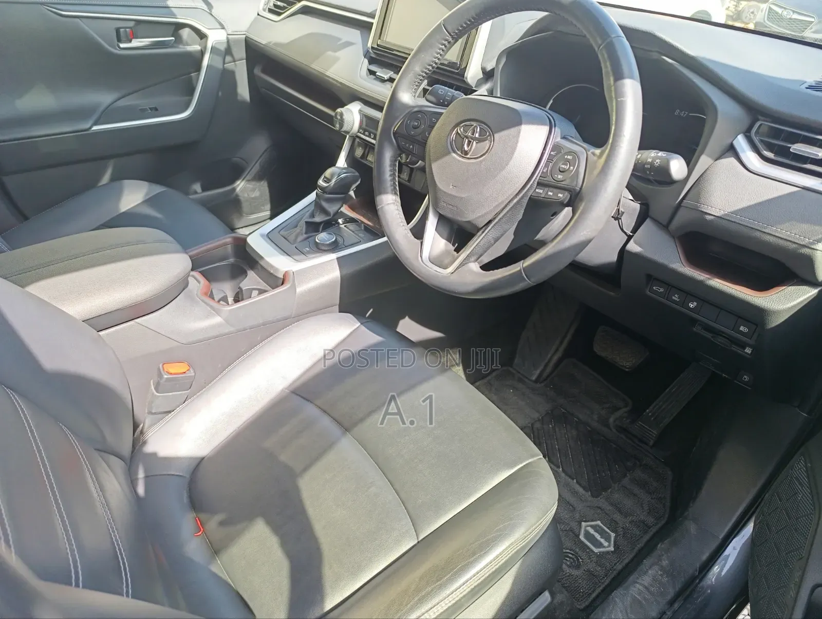 Toyota RAV4 Hybrid 2019 Gray