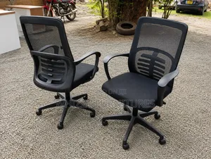 Ergonomic Mesh Office Chair – Executive Swivel Chair