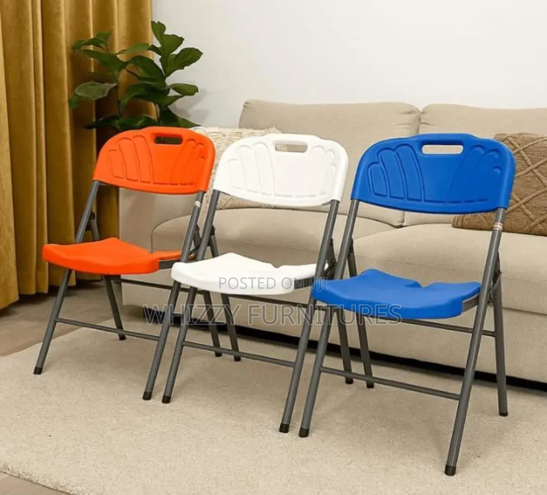 Heavy Duty Plastic Folding Chair – White