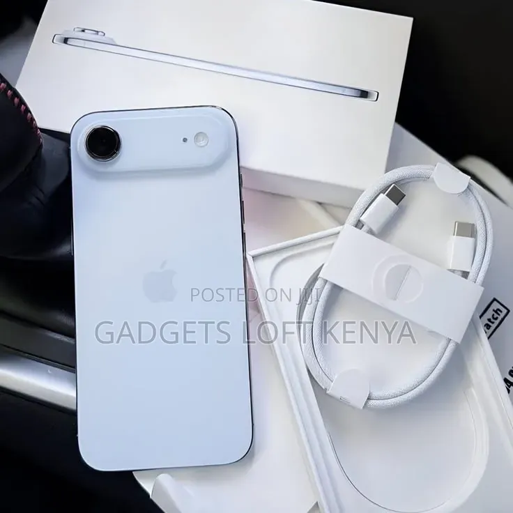 New Apple iPhone Air 256 GB Blue
