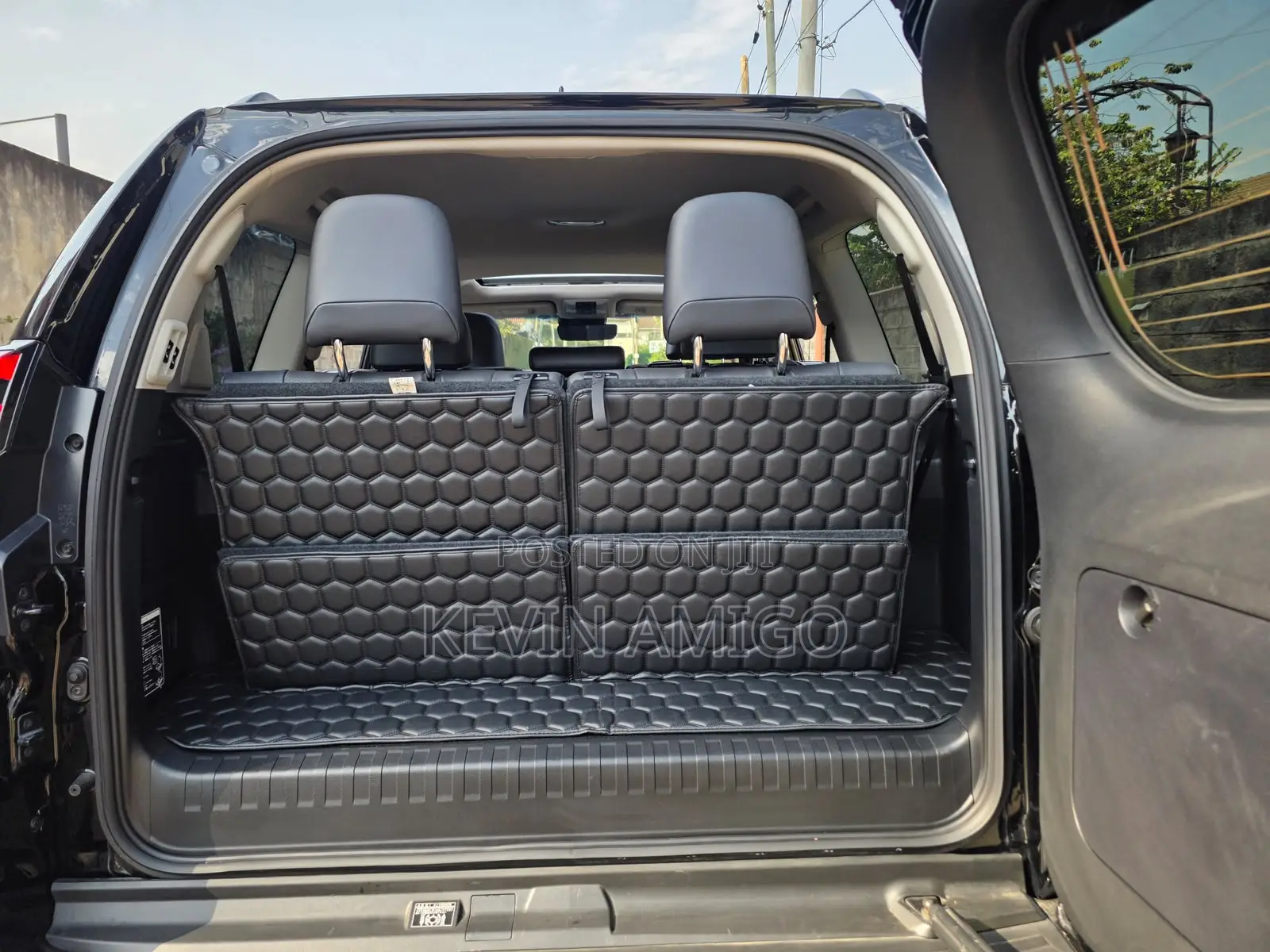 Toyota Land Cruiser Prado 2.8 2023 Black