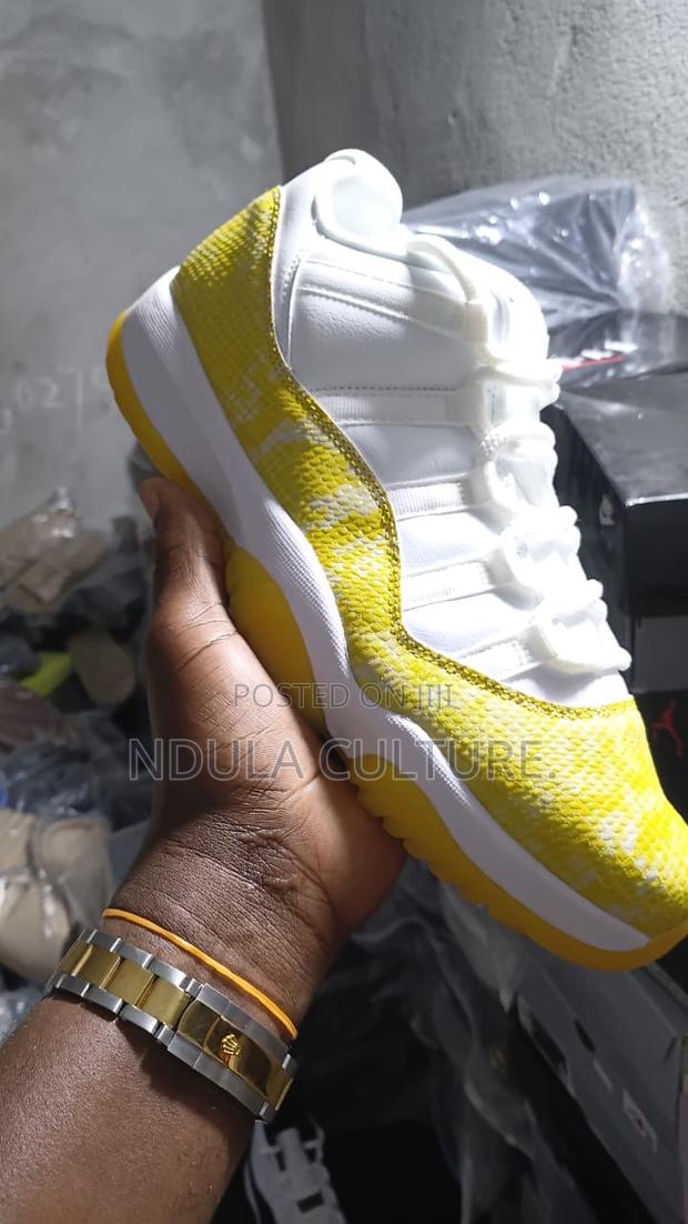 Jordan 11 Low Cut and High Cut - thumbnail 2